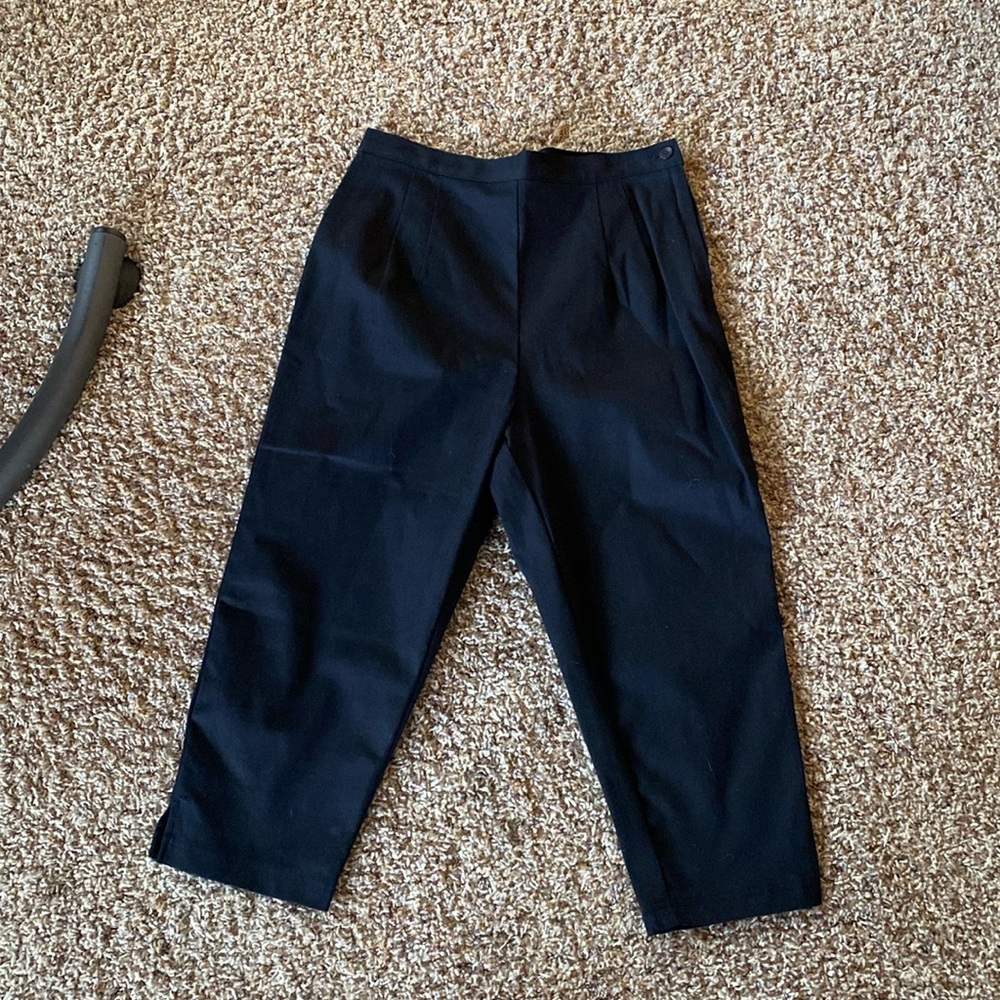 NWB dress capris